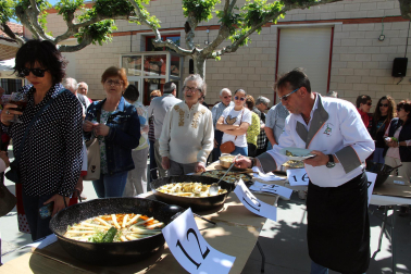 Fotos del concurso de guisos con verduras de la Asociación de Jubilados de Tudela.