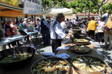 Fotos del concurso de guisos con verduras de la Asociación de Jubilados de Tudela.