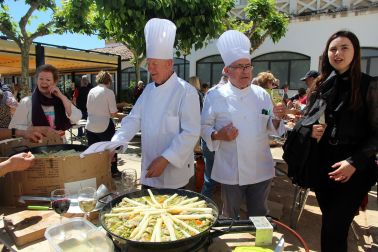 Fotos del concurso de guisos con verduras de la Asociación de Jubilados de Tudela.