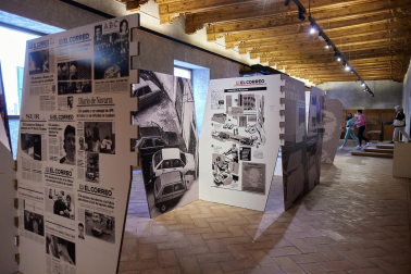 Imagen de la inauguración de la exposición ‘Tomás Caballero. Vida y asesinato’, en el Palacio del Condestable de Pamplona.