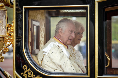 Fotos de la coronación en la Abadía de Westminster de los reyes del Reino Unido, Carlos III y Camila, un ritual milenario que se celebra por primera vez en el siglo XXI.