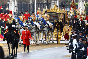 Fotos de la coronación en la Abadía de Westminster de los reyes del Reino Unido, Carlos III y Camila, un ritual milenario que se celebra por primera vez en el siglo XXI.