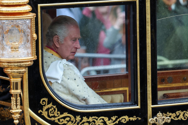 Fotos de la coronación en la Abadía de Westminster de los reyes del Reino Unido, Carlos III y Camila, un ritual milenario que se celebra por primera vez en el siglo XXI.