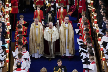 Fotos de la coronación en la Abadía de Westminster de los reyes del Reino Unido, Carlos III y Camila, un ritual milenario que se celebra por primera vez en el siglo XXI.