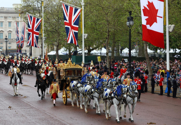 Fotos de la coronación en la Abadía de Westminster de los reyes del Reino Unido, Carlos III y Camila, un ritual milenario que se celebra por primera vez en el siglo XXI.