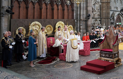 Fotos de la coronación en la Abadía de Westminster de los reyes del Reino Unido, Carlos III y Camila, un ritual milenario que se celebra por primera vez en el siglo XXI
