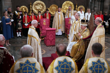 Fotos de la coronación en la Abadía de Westminster de los reyes del Reino Unido, Carlos III y Camila, un ritual milenario que se celebra por primera vez en el siglo XXI.