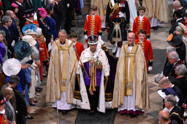 Fotos de la coronación en la Abadía de Westminster de los reyes del Reino Unido, Carlos III y Camila, un ritual milenario que se celebra por primera vez en el siglo XXI.