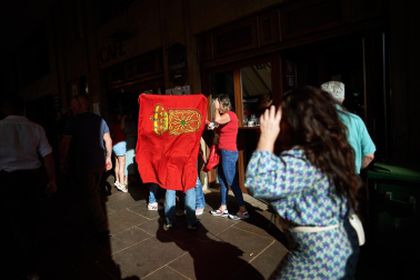 Fotos del ambiente en lo Viejo de Pamplona horas antes del partido.