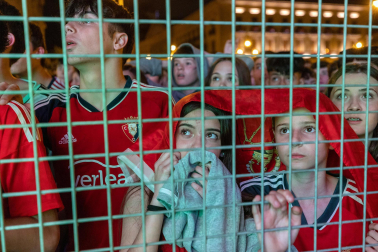 La afición de Osasuna, en la Plaza del Castillo./