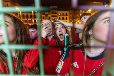 La afición de Osasuna, en la Plaza del Castillo./