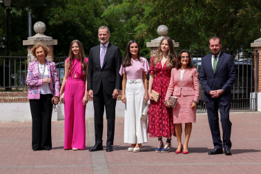 Fotos de la confirmación de la infanta Sofía en la iglesia de la Asunción de Nuestra Señora, en el distrito madrileño de Aravaca.