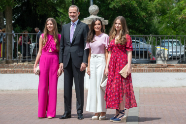 Fotos de la confirmación de la infanta Sofía en la iglesia de la Asunción de Nuestra Señora, en el distrito madrileño de Aravaca.