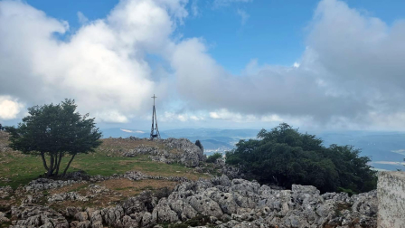 En la cima del Yoar.