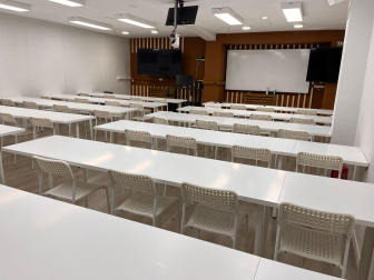 Una de las aulas de la Academia Oposita