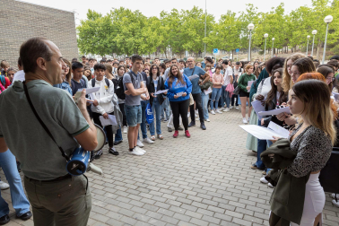 Fotos del primer día de Selectividad en Tudela.