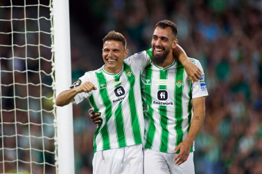 Imágenes del partido homenaje a Joaquín Sánchez