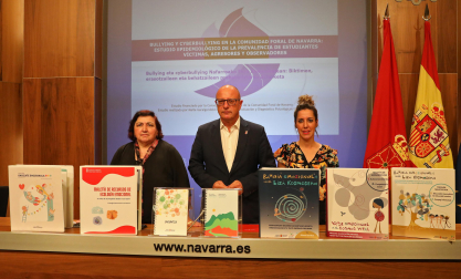 Desde la izda: María José Cortés, Carlos Gimeno e Itziar Irazabal