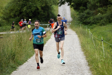 Participantes en la X Carrera Solidaria de Ziordia