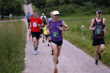 Participantes en la X Carrera Solidaria de Ziordia