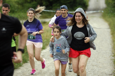 Participantes en la X Carrera Solidaria de Ziordia
