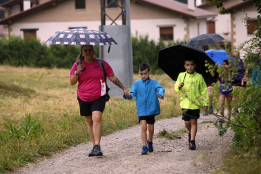 Participantes en la X Carrera Solidaria de Ziordia
