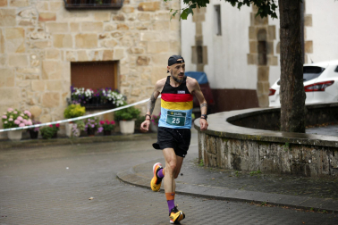 Participantes en la X Carrera Solidaria de Ziordia