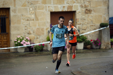 Participantes en la X Carrera Solidaria de Ziordia