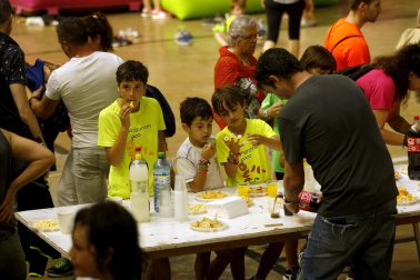 Participantes en la X Carrera Solidaria de Ziordia