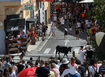 Fotos de las vaquillas en las fiestas de Mutilva./