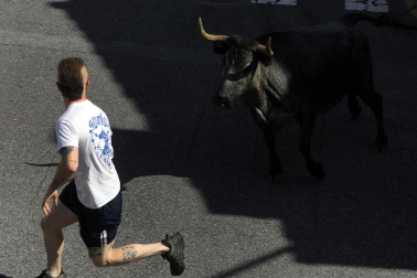 Fotos de las vaquillas en las fiestas de Mutilva./