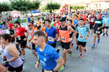 Fotos de La Media San Fermín 2023.