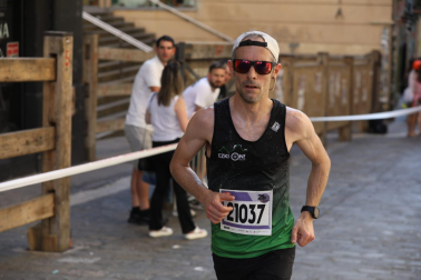 Participantes de la carrera 'La Media San Fermín' 2023.