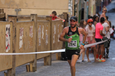 Participantes de la carrera 'La Media San Fermín' 2023.