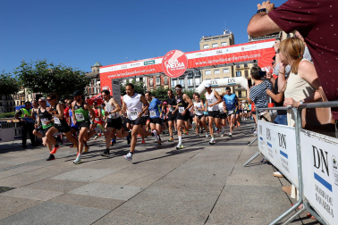 Fotos de La Media San Fermín 2023.