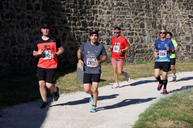 Fotos de La Media San Fermín 2023.