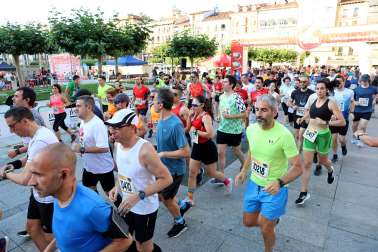 Fotos de La Media San Fermín 2023.