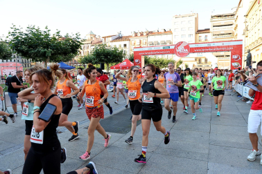 Fotos de La Media San Fermín 2023.