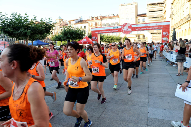 Fotos de La Media San Fermín 2023.