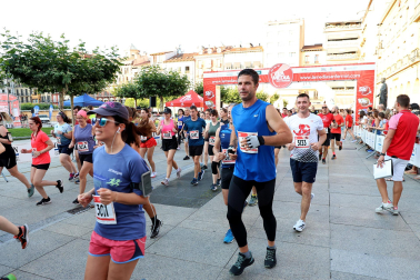 Fotos de La Media San Fermín 2023.