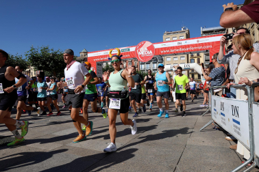 Fotos de La Media San Fermín 2023.