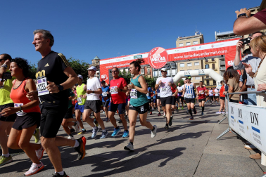 Fotos de La Media San Fermín 2023.