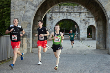 Fotos de La Media San Fermín 2023