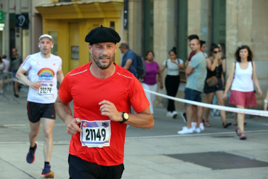 Fotos de La Media San Fermín 2023.