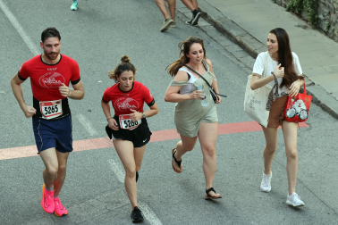 Fotos de La Media San Fermín 2023.