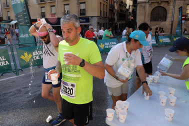 Fotos de La Media San Fermín 2023.