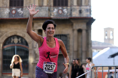 Fotos de La Media San Fermín 2023.