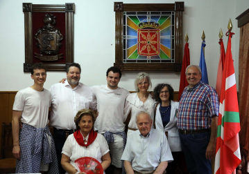 Cohete del inicio de las fiestas 2023 en Santesteban