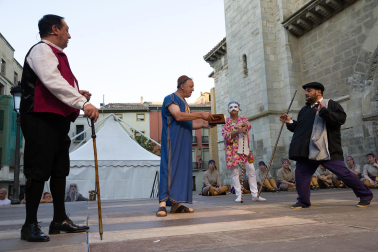 Paloteado del Casco Antiguo de Tudela durante las fiestas de San Pedro 2023