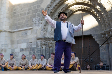 Paloteado del Casco Antiguo de Tudela durante las fiestas de San Pedro 2023